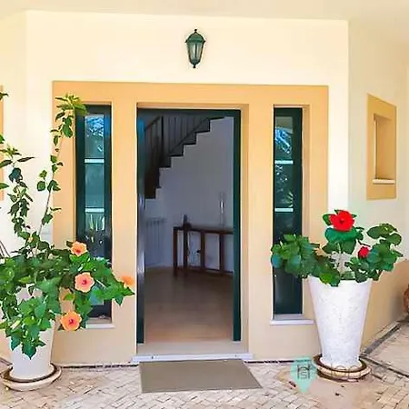 別荘 Vila Montechoro T5 Com Piscina Privada Hsrentals アルブフェイラ